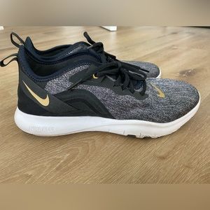 Nike Women’s Flex TR 9 Training Shoes in Gunsmoke Gold